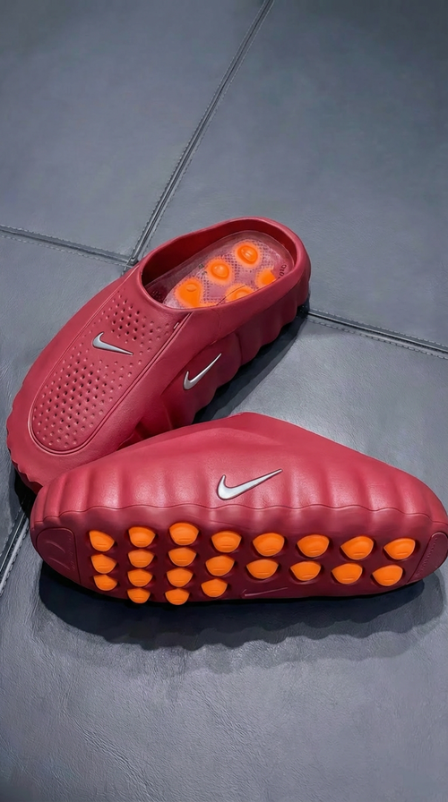 Nike Mind 001